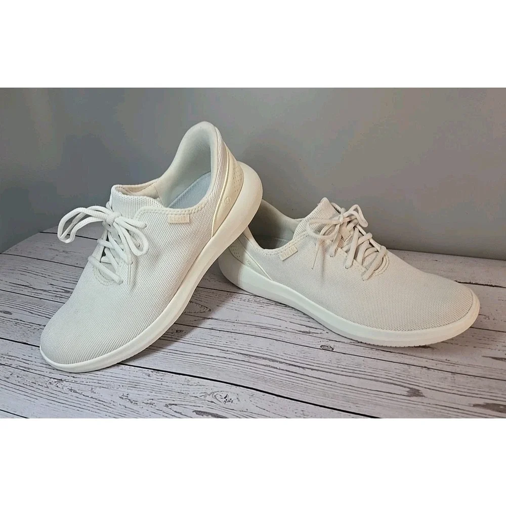 Kizik Madrid Eco Knit Mens 10.5 White‎ Cream Shoes Athletic Running Walking